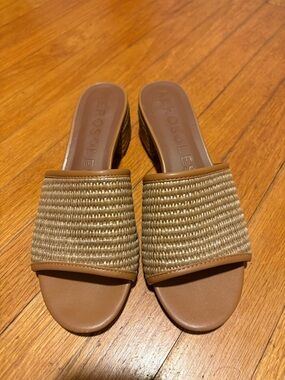 AEROSOLES Tan Woven Slide Mules